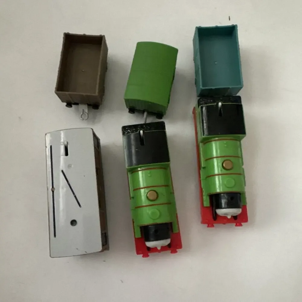 Thomas & Friends TrackMaster Motorized Percy Train Engine Freight Lot